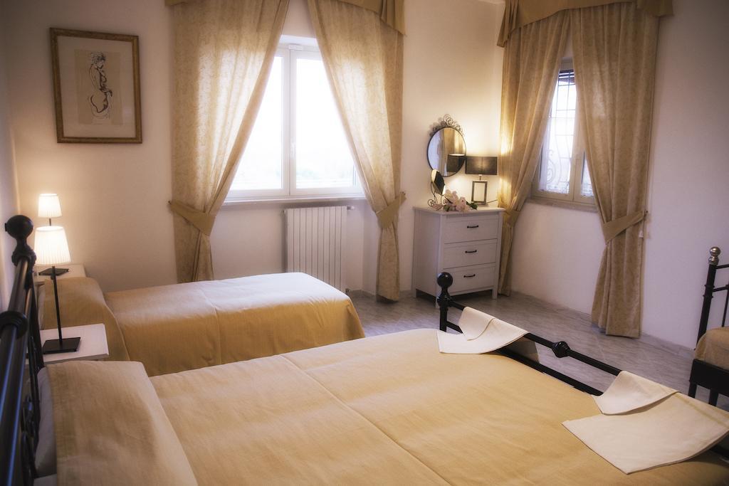 Bed And Breakfast Nonna Loreta フォルメッロ 部屋 写真